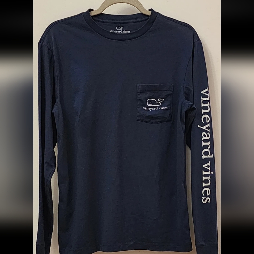 VINEYARD VINES navy Blue Cotton Long Sleeve Logo T-shirt.  AUTHENTIC.  Youth XS.